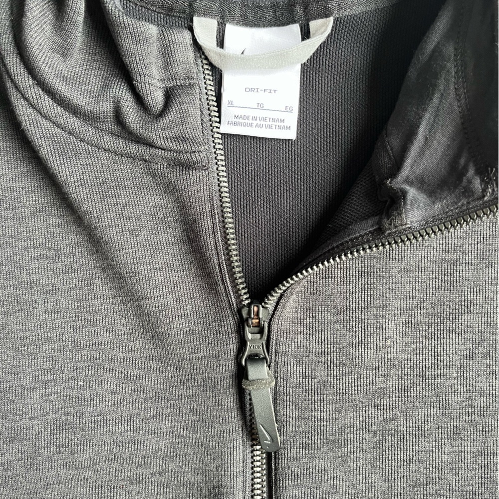 Nike Men's knit Sweater - Picture 3 of 5